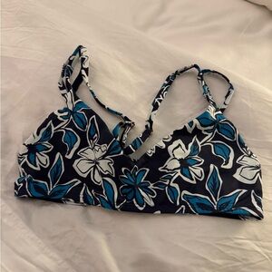 Jolyn Clothing Blue and White Floral Bikini Top